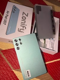 ايباد زينوفا • ١ تيرا • ٧ انش