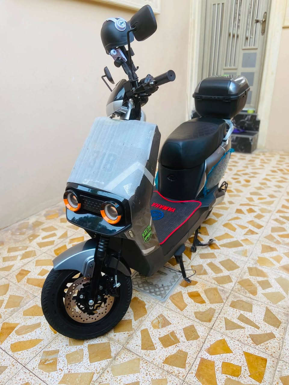318 للبيع
بطاريات 6 مسطرة 12/11
استخدام 3 اشهر
كلو شرط نضافة 100/98

سعر 725 بي مجال
***********
***********
