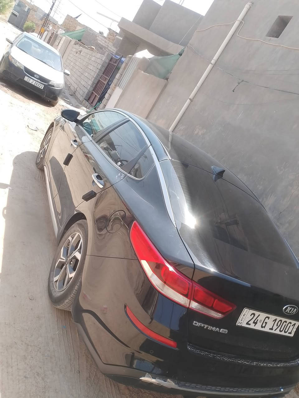 السلام عليكم وارد امريكي  كيا اوبتيما موديل 20 تبريد ثلج تخم تاير حداديه كير ومكينه 2400خير من الله  فول مواصفات عدل بانوراما والبصمه رقم دهوك دولي سياره كفاله عامه مكان السياره بابل ‏‪مراوس سنتافي سورنتو حسب القناه ,‏‪***********‬‏
