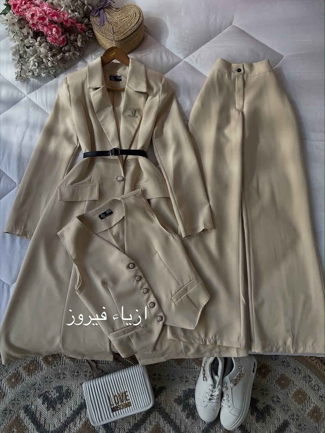 ازياء فيروز #النجف #ملابس #فاشن

نص مكتوب في الصور:
- ازياء فيروز