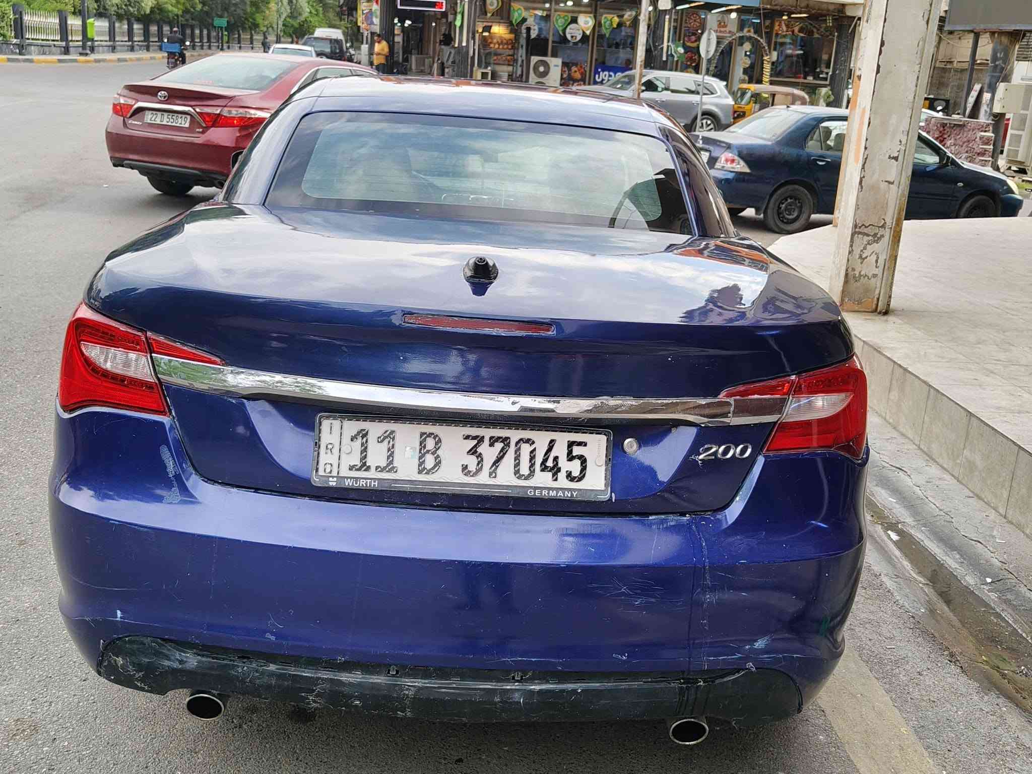 c200 موديل 11 محرك 3600 كامله بدون نقص فقط التنتة سعرها 48 وبيها مجال
محرك وكير نضيفات 
صدر جديد
تبريد ثلج
***********
