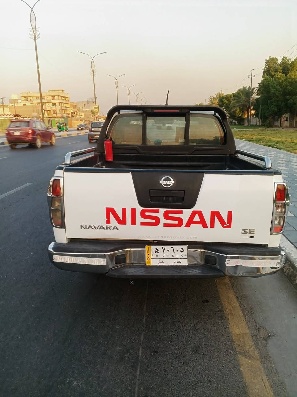 سلام عليكم بيكم نيفاره 12سياره جديده مكفوله عده شبرين صبغ بل جاملق الخلفي والباقي مكفول مكان بغداد العبيدي السعر 93رقمي ***********
