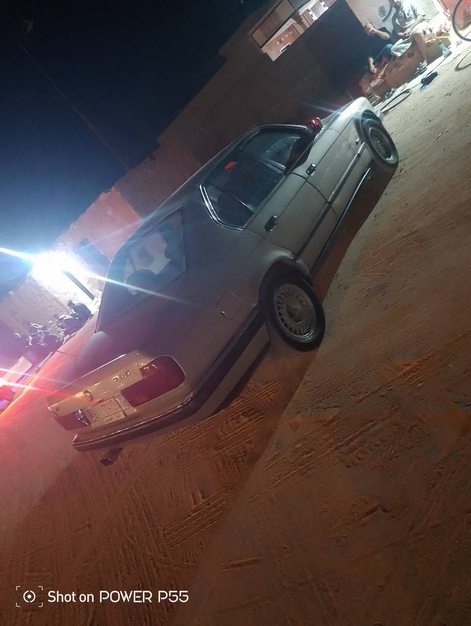 لا توجد تفاصيل

نص مكتوب في الصور:
- Shot on POWER P55