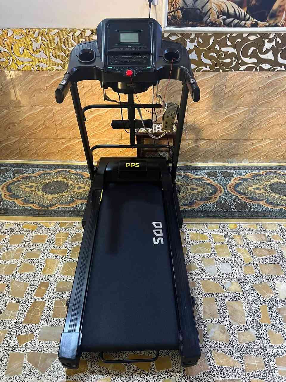 جهاز جري بعده جديد جدا نظيف سرعه عاليه16.0 وزن عالي 140 كيلو يحمل وبي رجاج بطن وكامل مواصفات للبيع 280 الف بغداد يوجد توصيل محافظات ***********

