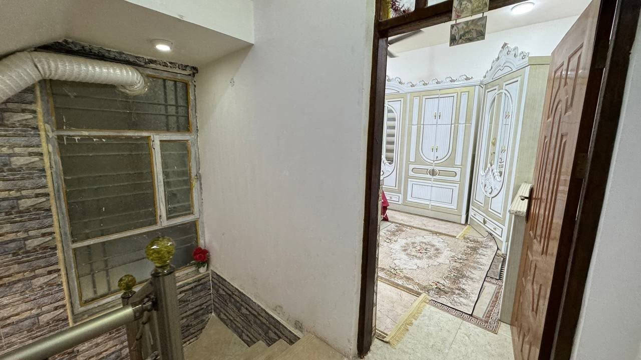 بيت للبيع

المساحه -100م  5*20
السعر - 170
العنوان -الموحيه مقاطعه 39
تفاصيل البناء - طابقين  مسلح  حديث
ط1- غرف +صاله+استقبال +مطبخ +صحيات 
ط1 -  غرف عدد2 +صاله+صحيات  

للمزيد من المعلومات يمكنكم التواصل معنا 
على صفحة الفيس بوك ( المثنى للعقار) 
او الاتصال على الرقم التالي 
*********** ابو سيف
للمزيد من العروض الدخول على الرابط
https://web.facebook.com/groups/353423759199621
او قناتنا على اليوتيوب
https://youtu.be/wNJnyaBvaoU ناصرية, ذي قار
