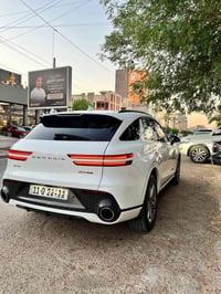 جنسسز2023 GV70  AWD .سبورت  المسافه المقطوعه :الف20 وخمسميه كيلو حجم ا...