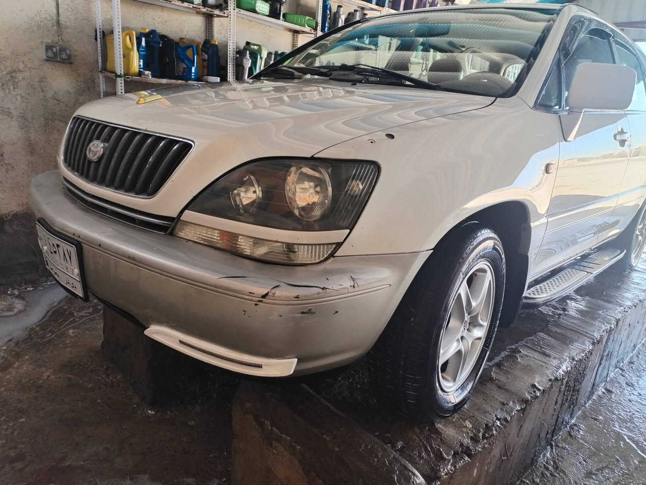سلام عليكم تويوتا هارير لكزز موديل 2000 مكينه 6 سلندر جاهزه جدا من كلشي مكفوله كفاله عامه مكانه ناصريه تحويل مباشر سعره 74 مع المجال الاستفسار اكثر اتصل *********** بدون مراوس وقصد
