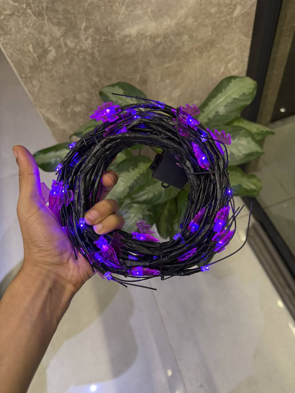 إنارة ديكوريه LED للحدائق منظر جداً جميل 
وسعر مناسب كل هذا الجمال في بيتك بس ب11الف 
وتوصيل 5الاف الى كافة محافظات العراق
للحجز واتساب ***********

