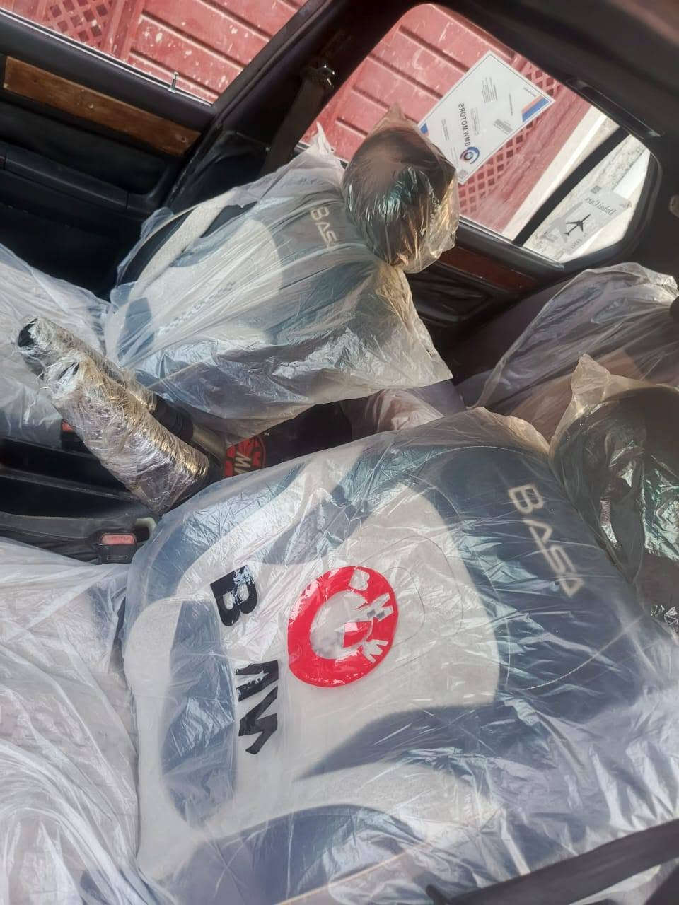 للبيع بيم 735مكينا وكير شرط سياره حلوه طخمها عل نص تايت عل نص سياره مصبوغ جماليه جديد وبعد مامبولشها رقم اخضر نينوئ ترهم مراوس وترهم مقدما شرط تحويل مكان السياره مفرق تلكيف سيارة بلا ضرر شرط كابون مامسجل ***********
