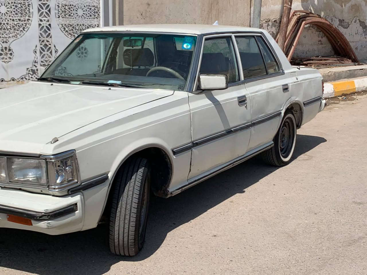 السلام عليكم
كراون سوبر 1982
السياره جاهزه من الطول للطول
جام كهرباء كله شغال 
تخم تاير جديد 
محرك نضيف
حدادية جديده 
مابيها صبغ فقط تعميرات بسيطه من الربل الاسود لجوه
رقم بغداد

مكاني ناصريه مركز 
للتواصل ***********
ابوعلي الغزي
