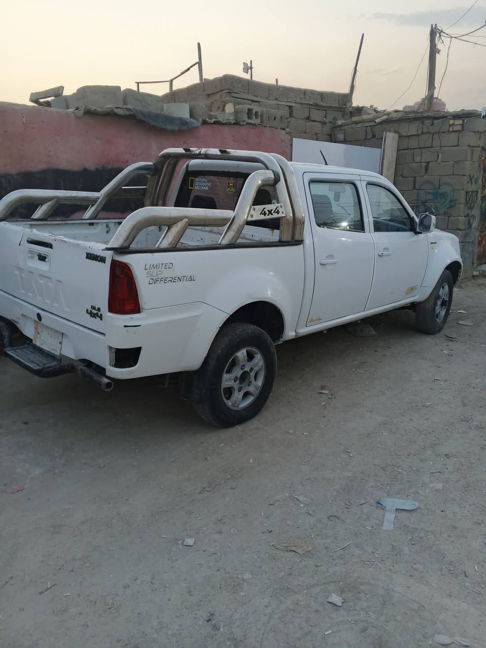 سلام عليكم سيارة بيكم البيع مديل 2103مكينة كاز مكان بصرة حيانية اول الاين ***********
