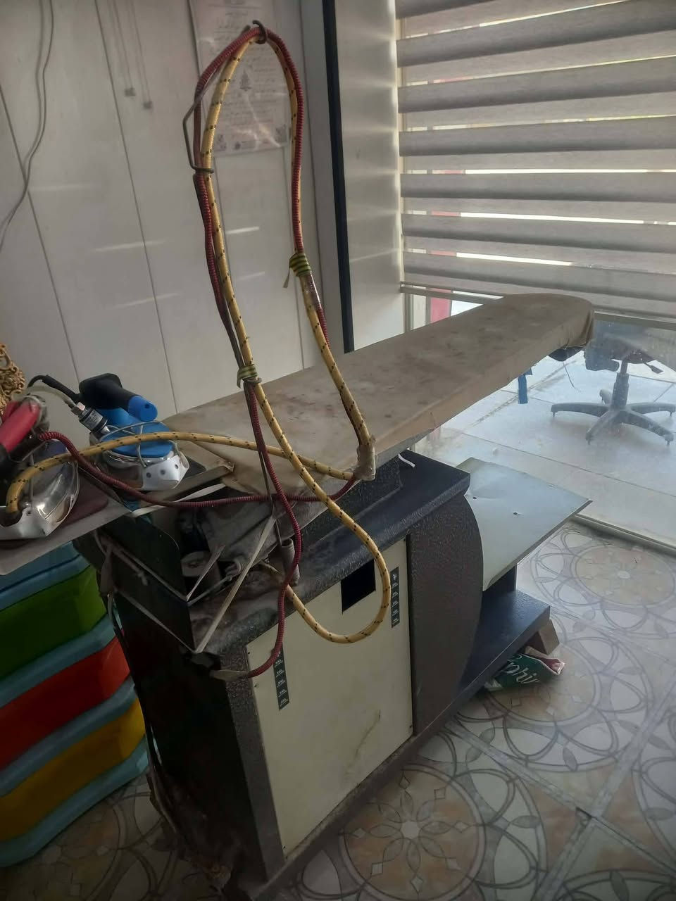 السلام عليكم مكلف بالنشر، محل مكوى للبيع في حي اعلام قرب شركة البيبسي مجهز من جميع النواحي مع توفر حمالات ملابس(تعاليك) بكميات كبيرة سبب البيع لاسباب صحية
للأستفسار التواصل مع صاحب المحل ***********
