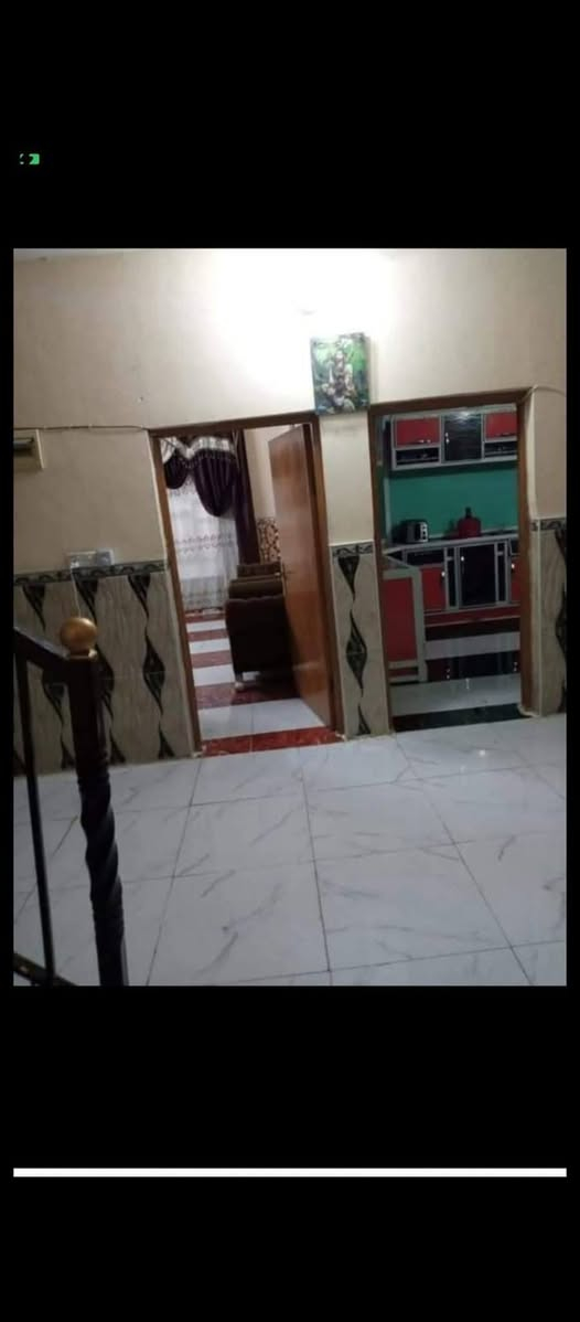 مكلف ب نشر دار للبيع مساحه 200 الإصلاح شارع الجزيره زراعي استقبال صاله غرف نومعدد اثنين مطبخ صحيات طرمه سعر60وبي مجال الاستفسار اتصل ***********
