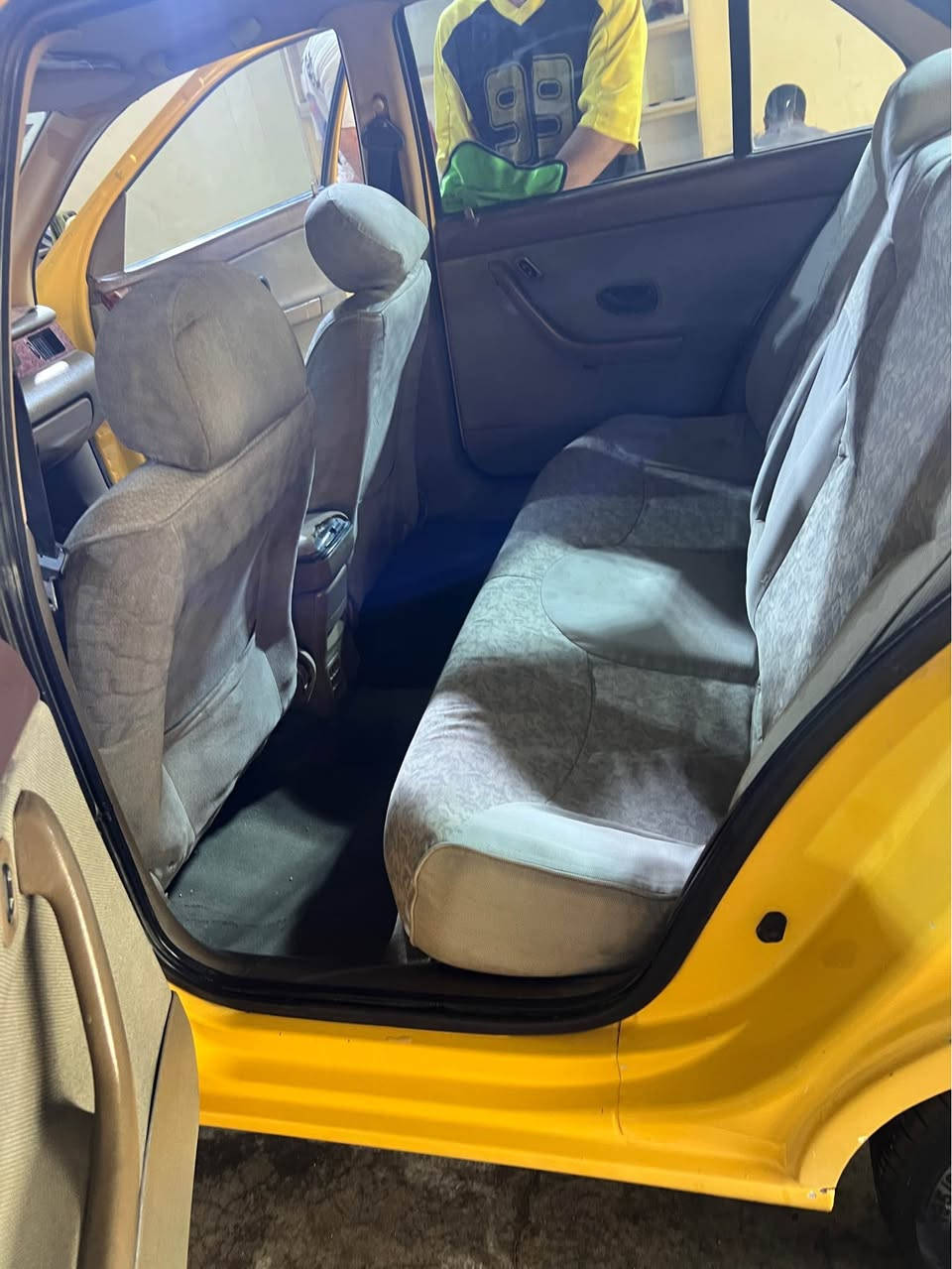 سمند ٢٠١١ رقم بغداد باسمي سنويه لل٢٠٢٩ السعر ٢٥ ورقه وبيها مجال لشراي *********** بغداد, العراق
