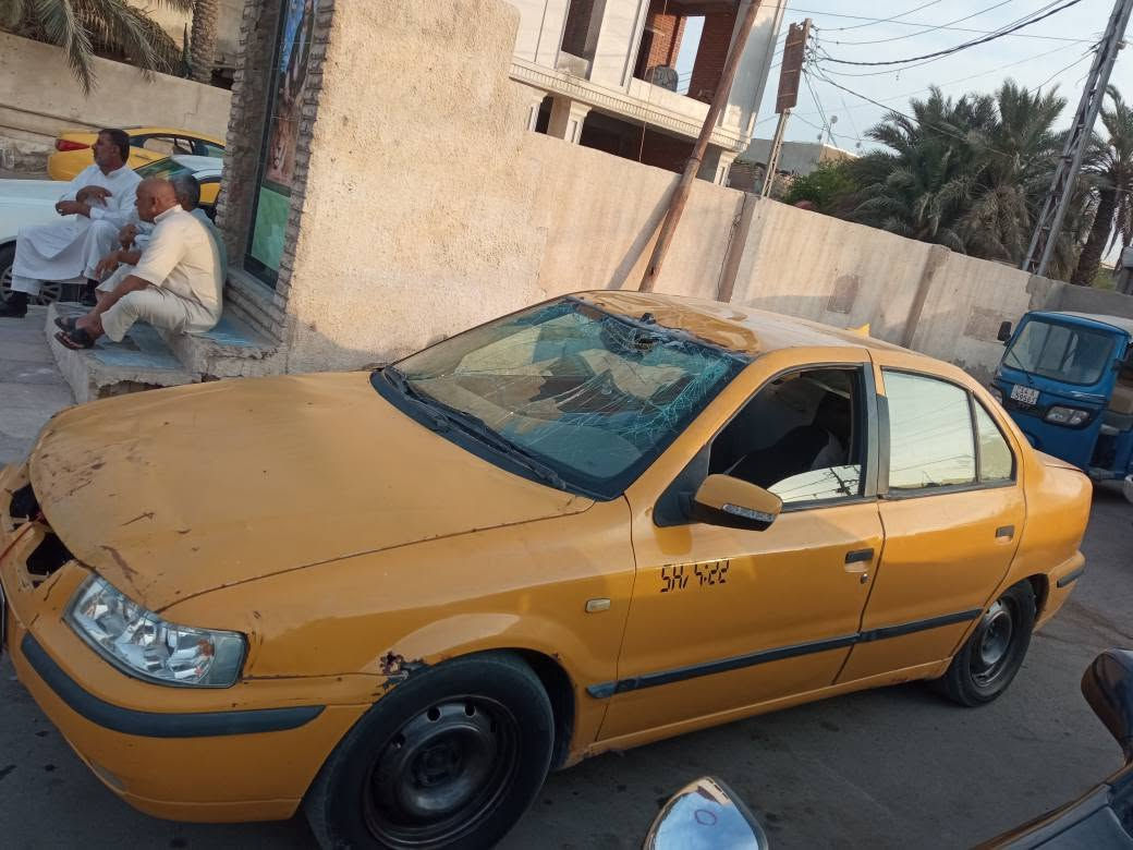 سلام عليكم سمند للبيع او المراوس سويج بسويج سعر 12وبيه مجال قليل مكينه توني شاده توب كير توب كهربائيات وتبريد  كله تمام عوزه حداده وجامه اماميه وسنويه ضايعه اتعهد سرقه وعشاير مكاني بصره ابو الخصيب شعندك مراوس سويج بسويج تريد بيع كلشي يرهم غرفته بجيس كشره حلو بيه خياسات بسيطه البصرة, العراق
