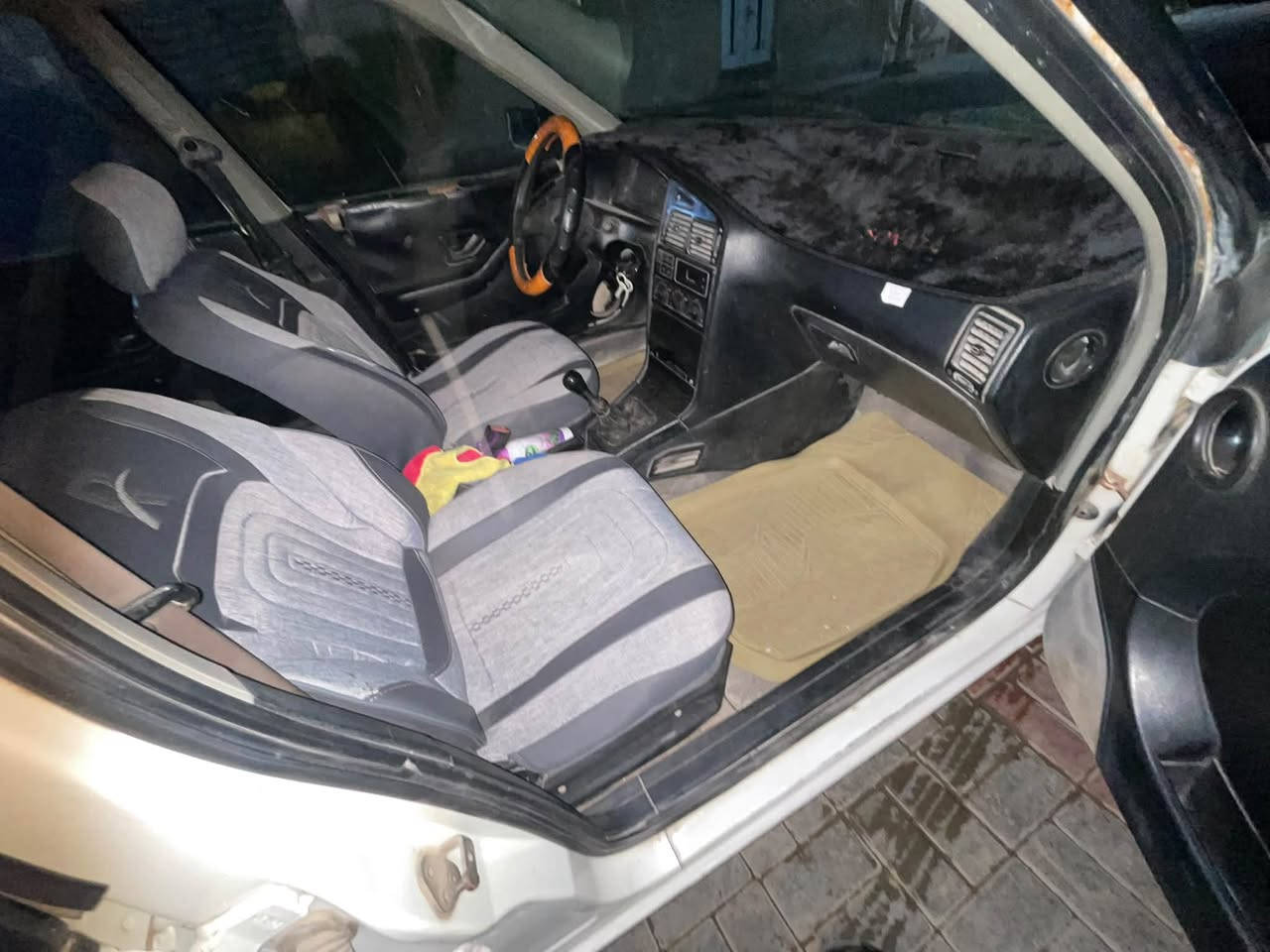 بيجو 405 • رقم كربلاء • تايرات جديدة