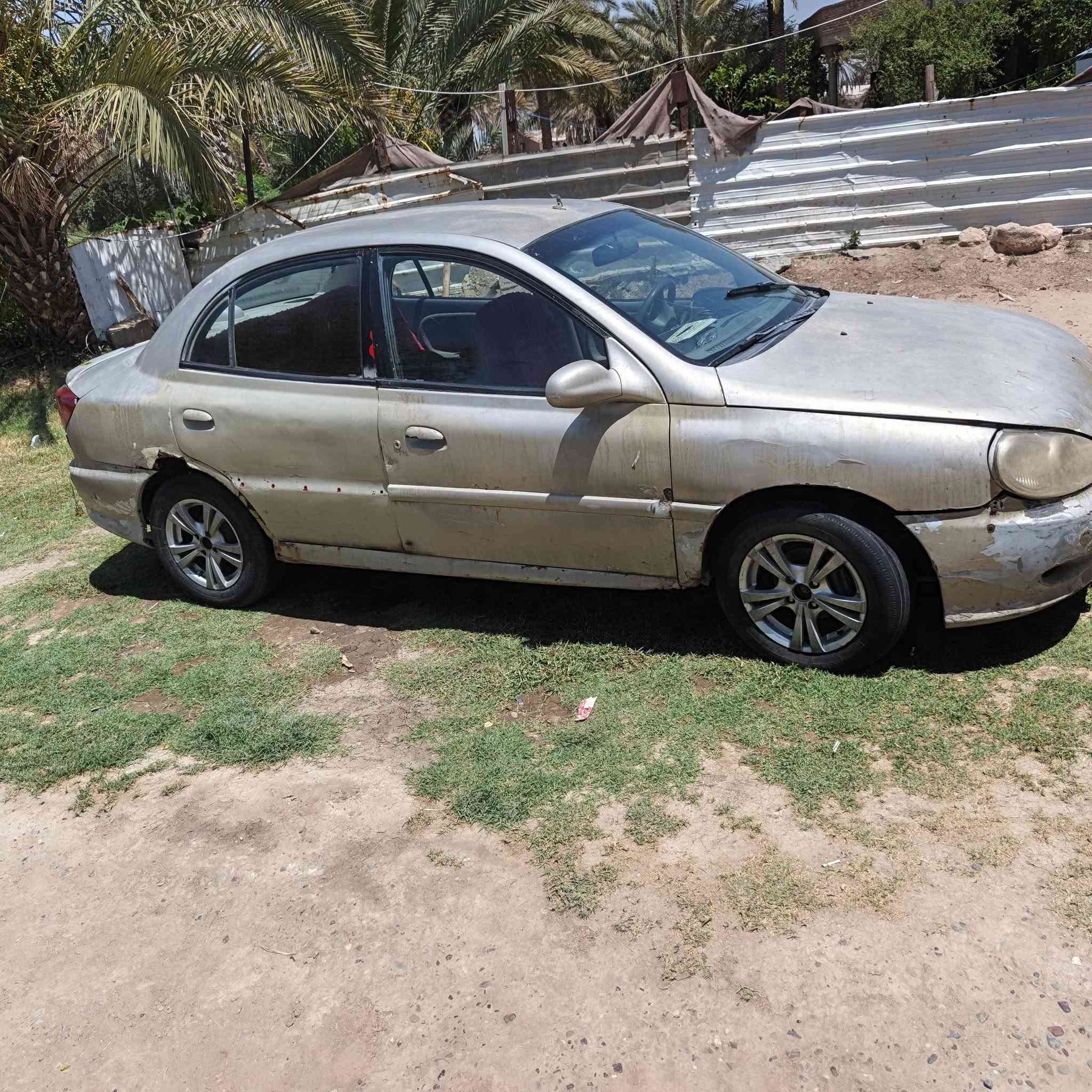 للبيع ريو موديل 2000 شغاله  سنويه ما ساقطه بيها نواقص  السعر 22ورقه  وبيها مجال 
هاتف ***********
