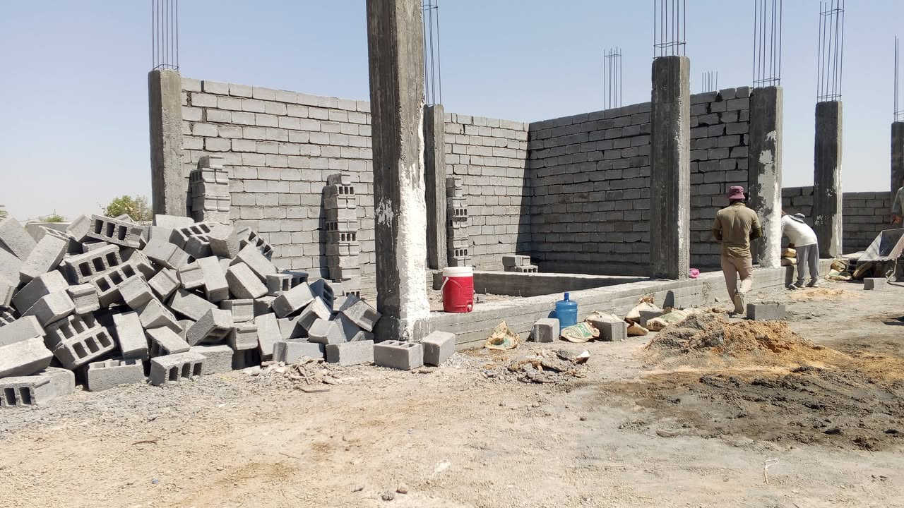 خلفات بناء متفرقة شقل نضيف وزن  ***********
