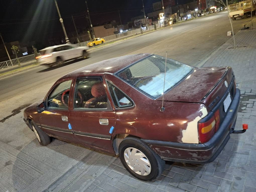 سلام علکم فکترا گیر اوتوماتیک مکینە18 بلادی سعر سیارە 28$ورقە للبیع مراوس رقم کرکوک الیف سنوی عضم عاج تحویل مباشر من شرعی سیارە بدون حادث بدون ضرر مودل1991 مکان سیارە کرکوک رحیماوە فلکە اخوان ❤تحیاتی *********** 
*********** كركوك, العراق
