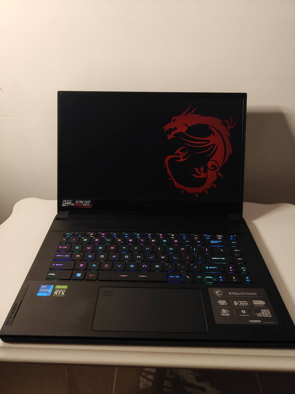 🔥 MSI Stealth GS66 – وحوش الأداء، الألعاب، والتصميم الاحترافي! 🔥
💻 المواصفات التقنية:

​🧠 المعالج (CPU): Intel® Core™ i7-12700H (الجيل الثاني عشر، 14 نواة، سرعة تصل إلى 4.70 GHz لأداء خارق)

​🎮 كرت الشاشة (GPU): NVIDIA® GeForce RTX™ 3070 Ti (بسعة 8GB GDDR6، أداء جبار للألعاب الثقيلة وبرامج المونتاج)

​⚡ الرام (RAM): 16GB DDR5 (سرعة فائقة جداً لتعدد المهام بسلاسة تامة)

​💾 التخزين (Storage): 512GB NVMe PCIe SSD (سرعة فائقة في الإقلاع ونقل الملفات)

​🖥️ الشاشة (Display): 15.6 بوصة FHD (1920 × 1080) IPS-Level بتردد خيالي 240Hz (سلاسة مطلقة وحركة فائقة النعومة في الألعاب) 

​⌨️ الكيبورد: Per-Key RGB Gaming Keyboard من SteelSeries (إضاءة مخصصة لكل مفتاح)

​🛠️ التصميم الهيكل: هيكل معدني أنيق ومتين من الألومنيوم الخفيف

​✨ حالة الجهاز: جهاز بحالة الزيروو نظيف جداً وبحالة ممتازة (بەکارهاتووی خاوێن و بێ کێشە) مناسب للألعاب القوية والمونتاج والهندسة.

​📞 للتواصل (واتساب أو اتصال): ***********

📍 العنوان: كركوك – بنجا علي (کەرکوک – پەنجا عەلی)

🏢 شركة خوبيب للابتوبات (Laptop Khubaib
