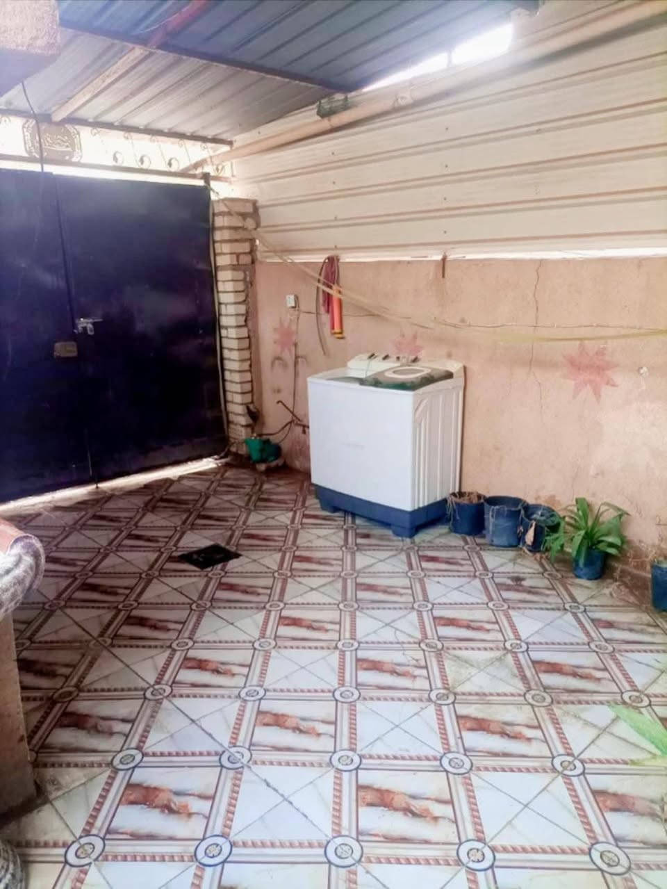 #للبيع
مشتمل مساحه 100 متر واجهه 5 ونزال 20

جنس العقار // وقف قادري منطقه كامله 

الموقع // ديالى بعقوبة منطقه الساده 

المشتمل 

الطابق الأول كراج واستقبال ومطبخ وصاله وغرفه 

الثاني  صاله وغرفه 

#السعر 23 وبيه مجال قليل 

للاستفسار الاتصال بلرقم 

او مراسلتنا عبر الواتساب 

*********** 

***********

للنشر يرجى مراسلتنا #عقاراتي #اخبار #بيع #قطعة #بيت #اكسبلور

