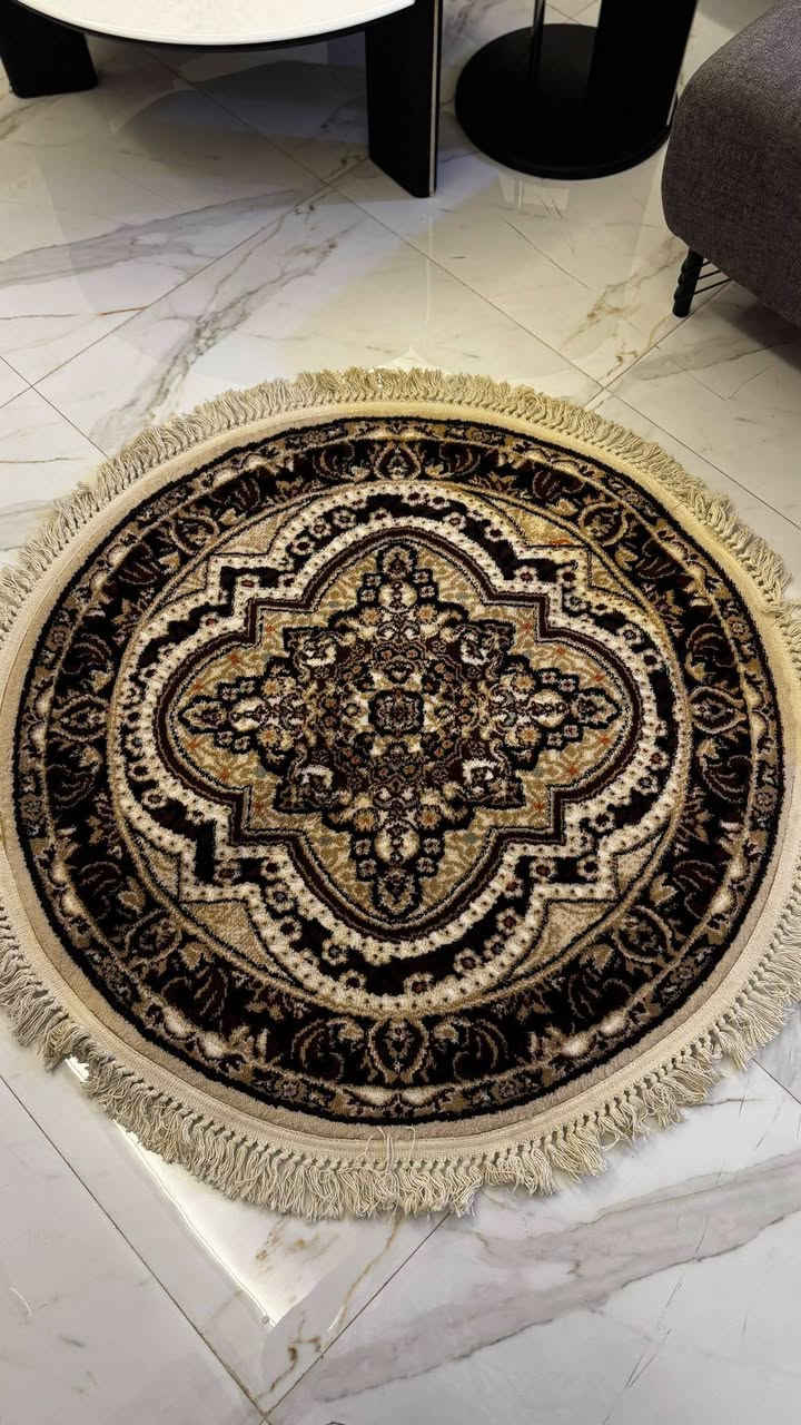 ميز طعام • مركز ناصرية الفرشه٢٥ • قابل تفاوض