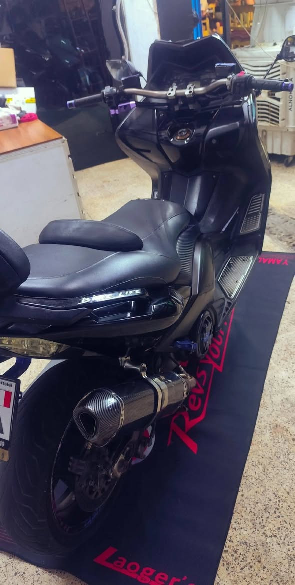 للبيع تي ماكس TMAX 530كفاله عامه 
كت تزويد رياضي كامل 
سكان اصلي رياضي سياحي 
دوسات اصلي رياضي 
بكلايت اشاير  لد 2015
الدراجه كامله اي نقص مابيها 
السعر 41 $ وقابل للتفاوض 
الي يشتري ان شاء الله ما اقصر وياه 
العنوان بغداد الجديدة النعيريه 
 سيطرة جبار ابو الشربت ***********
#TMAX #tmax530 
#دراجات_نارية_لاتعرف_القانون 
#اشعب_اصيني_مال_حال😹💔 
#محافظات_العراق_الشماليه_و_الجنوبيه 
@إشارة الاسطوره كريم العماري محلات كلشي وكلاشي للتجارة العامة
