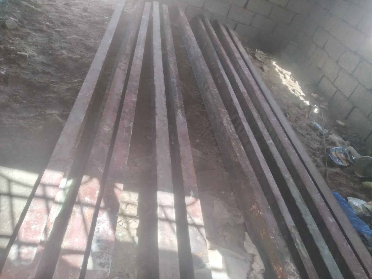 كوت حي وافدين *********** شلمان بلجيكي العدد ١٠ الطول ٥متر و ٤ونص متر دهل اوران, واسط
