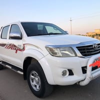 هايلوكس • ٢٠١٣ • بدون صبغ