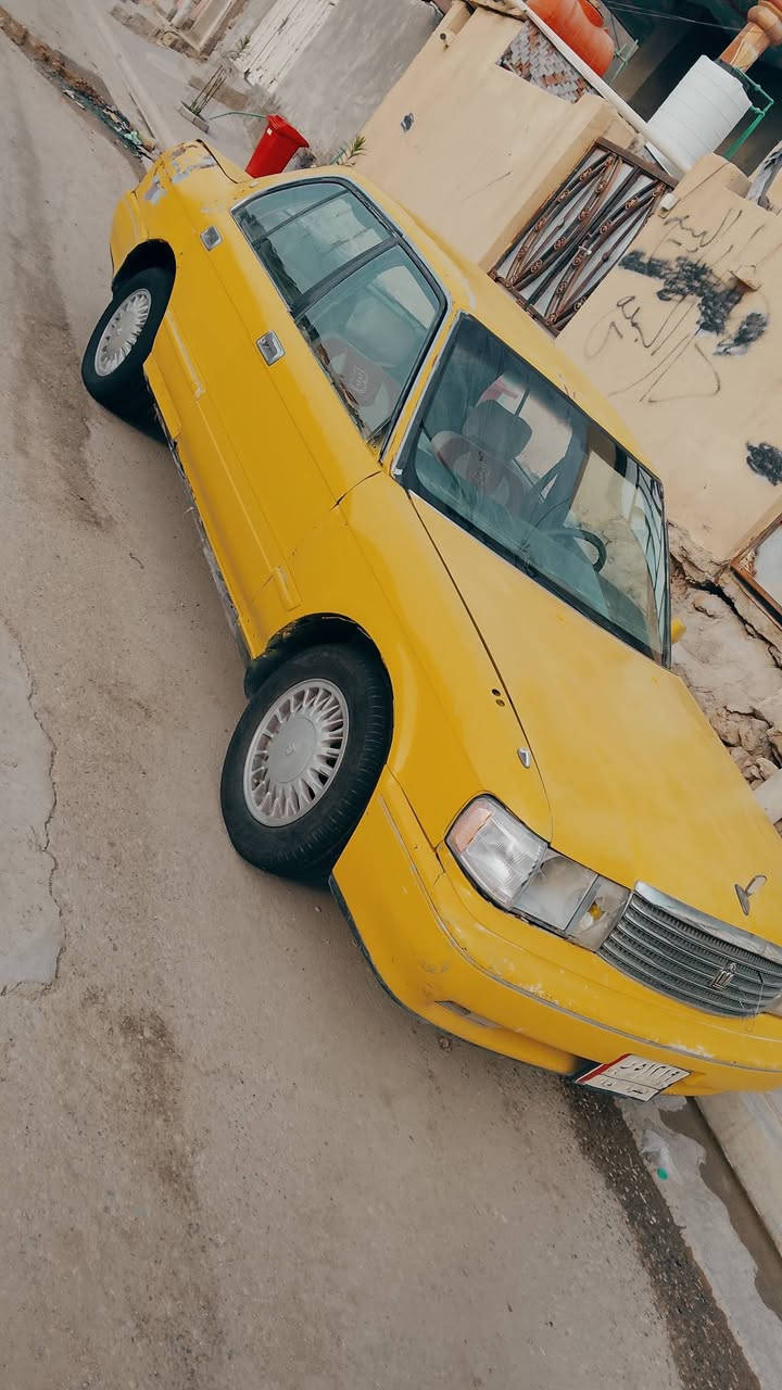 السلام عليكم ارنب موديل 2000 رقم بصره سياره عوزه بس كير سياره حالين تمشي هيه بس مرات ماترجع عل بك مال شغل حلوه مكينه حداديه تخم تاير عليه سنويه منتهيه ب 2024بشهر 9 هيه من ال 2019مامسجله بل هياء السعر 25وبيه مجال قليل حك جيه وانه خادم مكاني بصره القرنه رقمي ***********
