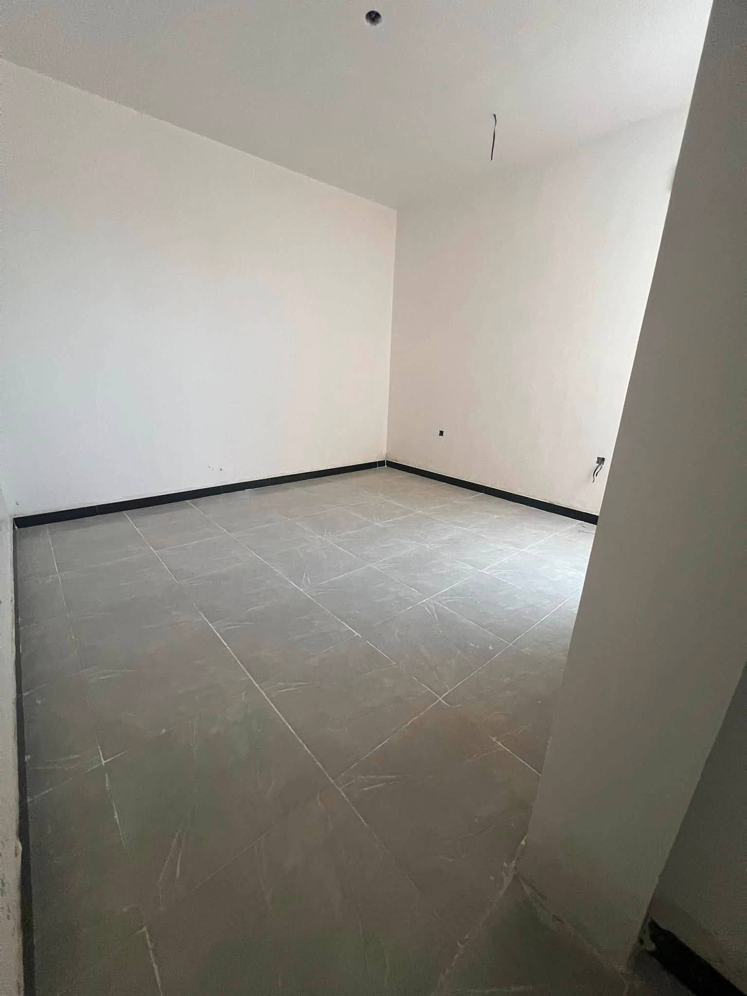 دار. للبيع.  ١٤٠ متر ركن.    جغيفي ثانيه خلف. سياج المقبره قرب جامع بر الوالدين 
سعر. ٧٥. مليون.  
  طابو. زراعي صرف. 

***********
