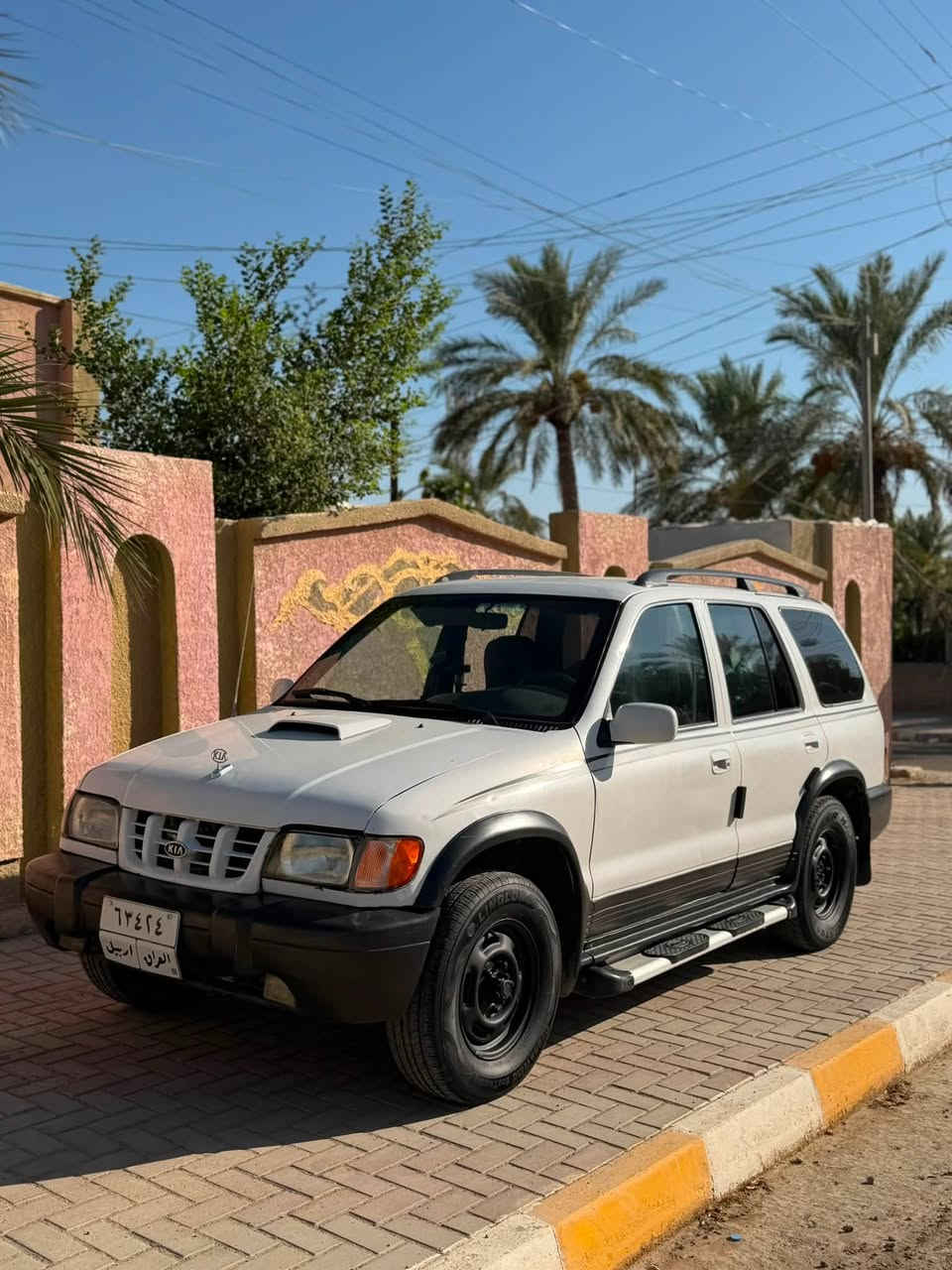 السلام عليكم .للبيع سبورتج موديل 2001. لون ابيض محرك دوش 4 سلندر . رقم اربيل تحويل. سياره تبريد شغال ثلج . وكير ومكينه كفاله . حداديه وكهربائيات كلها لوك.
مكان السياره /سامراء
السعر/47
الرقم/***********
