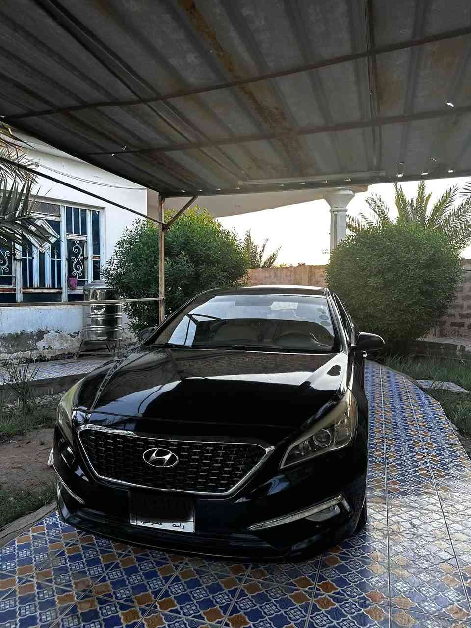سوناتا 2015 شكل 2017  
السعر 100 وبيها مجال حك الجيه 
وارد امريكي  صبغ جاملغ وبنيد  ( بدون دواخل) كفاله لغد  وشاصي 
كير ومحرك وحداديه  و تبريد 1/1  لا تنقيص ولا تبخير 
 محرك 2400 Gdi 
مواصفات عاديه 
سنويه 2028 
هزه ما ساقطه 
العنوان/ واسط الكوت مركز المدينه 
***********
