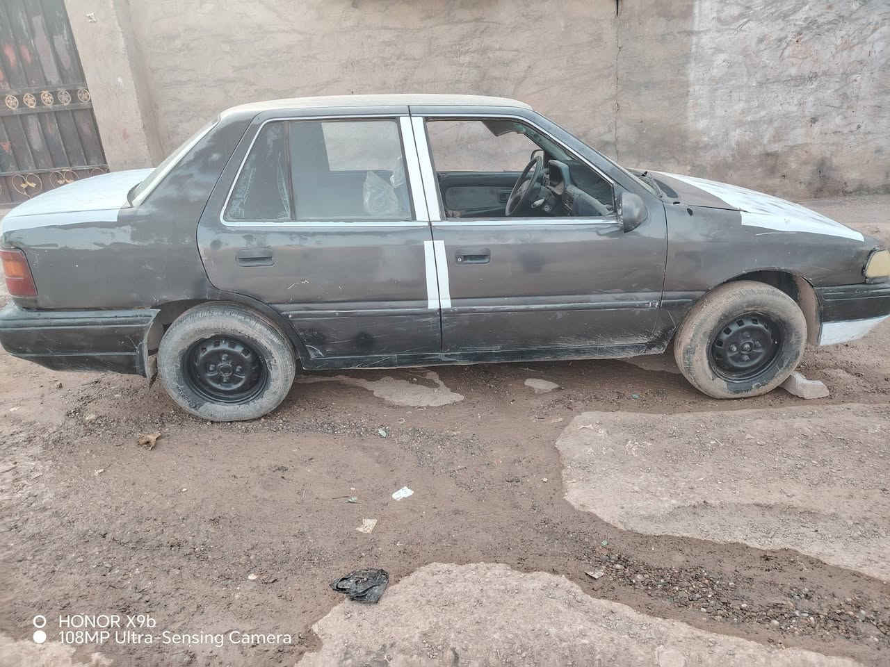 سلام عليكم هونده  موديل 93 قسام شرعي راعيها متوفي ولده يحولون محرك وكير جديد وصدري جديد كهربائية كله شغاله رقمه صلاح الدين وتعهد بتحويل وغرامه مكاني صلاح الدين قضاء الضلوعية رقم الجوال ***********

نص مكتوب في الصور:
- HONOR X9b 108MP Ultra-Sensing Camera
- HONOR X9b
- 108MP Ultra-Sensing Camera
- O HONOR X9b