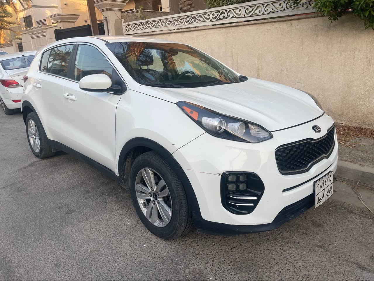 كيا سبورتج 2019 أمريكي
نظيفه جدا
نص بنيد وجاملغ صبغ 
صورة الحادث بلمنشور 
تحويل او وكاله 
السعر مناسب جداً
128 مجال بسيط 
في بغداد *********** 
سعرها مناسب ونظيفه 
نقد فقط مااراوس بغداد, العراق

