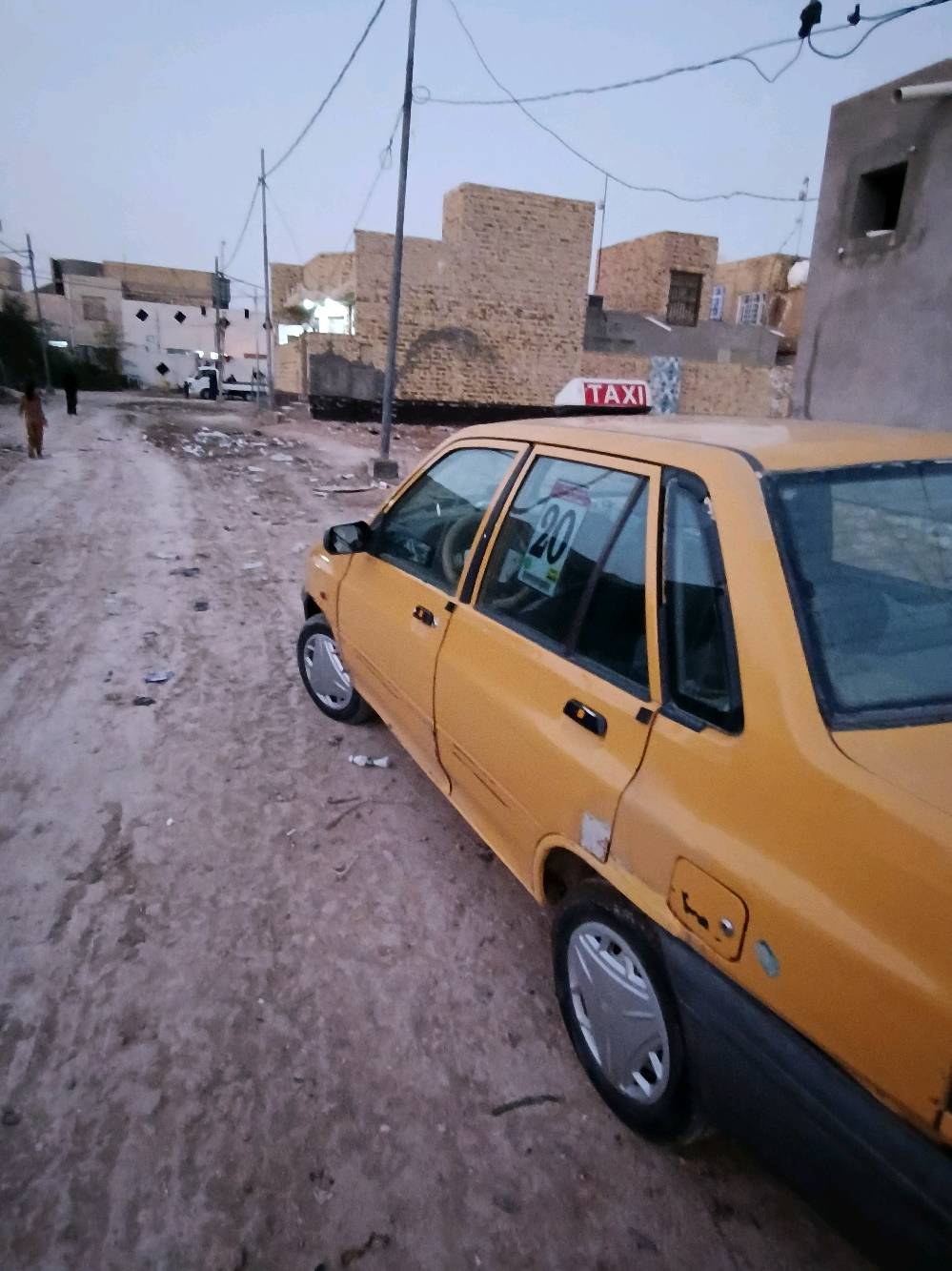 سلام عليكم /سايبة البيع موديل 13 قادسيه

السياره زينه مال شغل كبل الشارع عوزه شويه ترتيب السعر 17