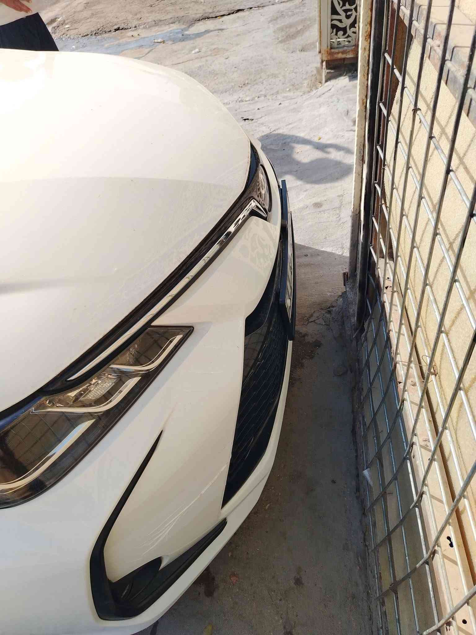 السلام عليكم كورولا هايبرد الشكل الخليجي موديل 25 خمس كاميرات كشن كهربائي فول مواصفات رقم بغداد المكان بغداد كفاله عامه ماشيه 15 غير متواجد على الفيس رقم الهاتف ***********

نص مكتوب في الصور:
- ٠٧٧١ ٨٦٥ ١٨