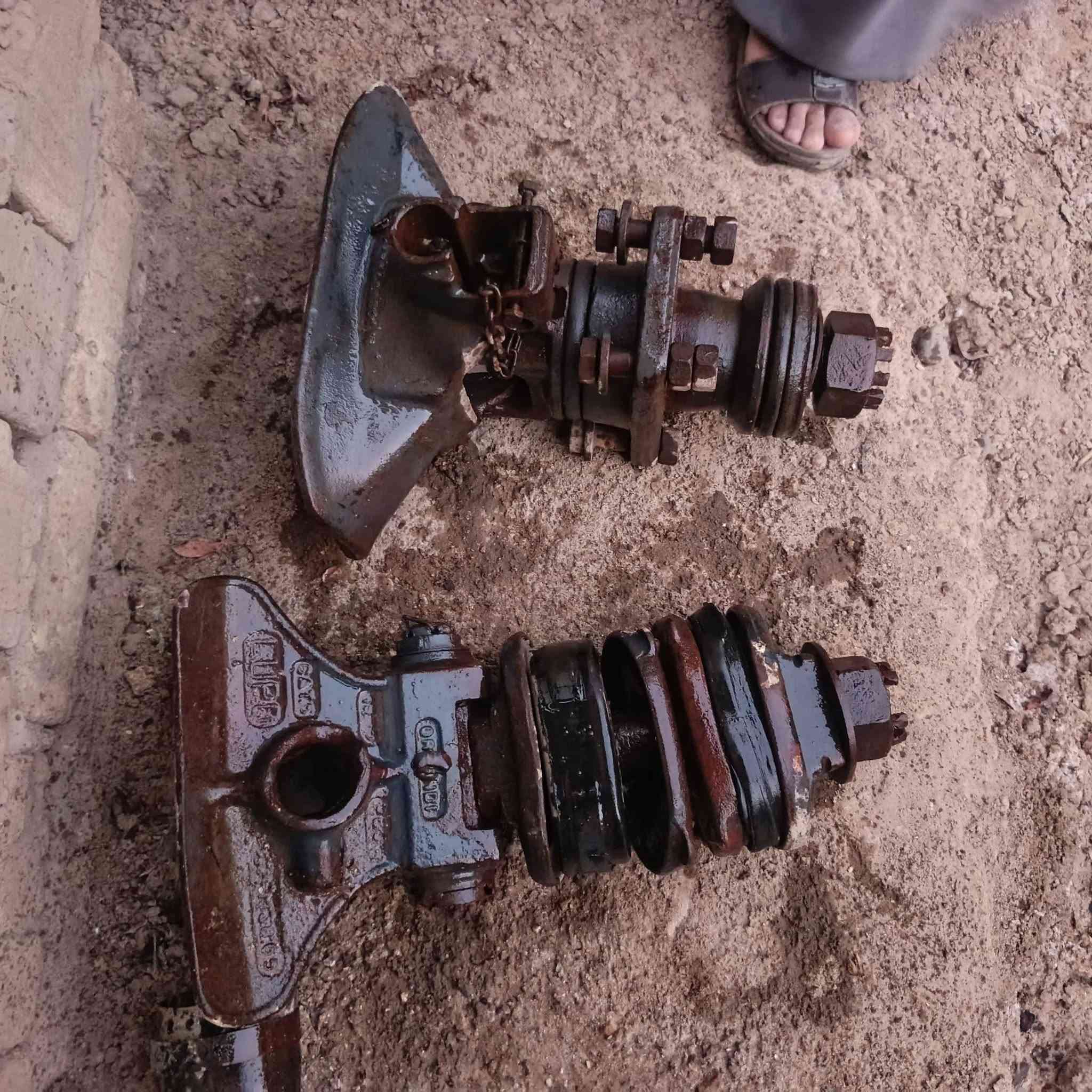 سلام عليكم سحبات للبيع وحده فيات وحد مال شاصي
‏‪***********‬‏
