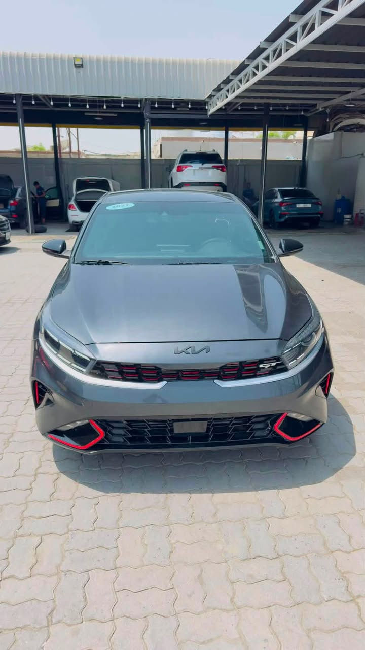 سعر جوه سوك وبلاش GT فول من لديه كتاب شهداء تدخله  سبوع وتدخل بغداد بسم لمشتري
السلام عليكم للبيع فورتي جيتي 2024 فول موصفات 

حادث موضح بصوره سياره كلش جديده بمعنى لكلام ماشيه الفين 

السعر 135 واصل بغداد مكمرك وكامل بسم المشتري

الاتصال *********** حسين

