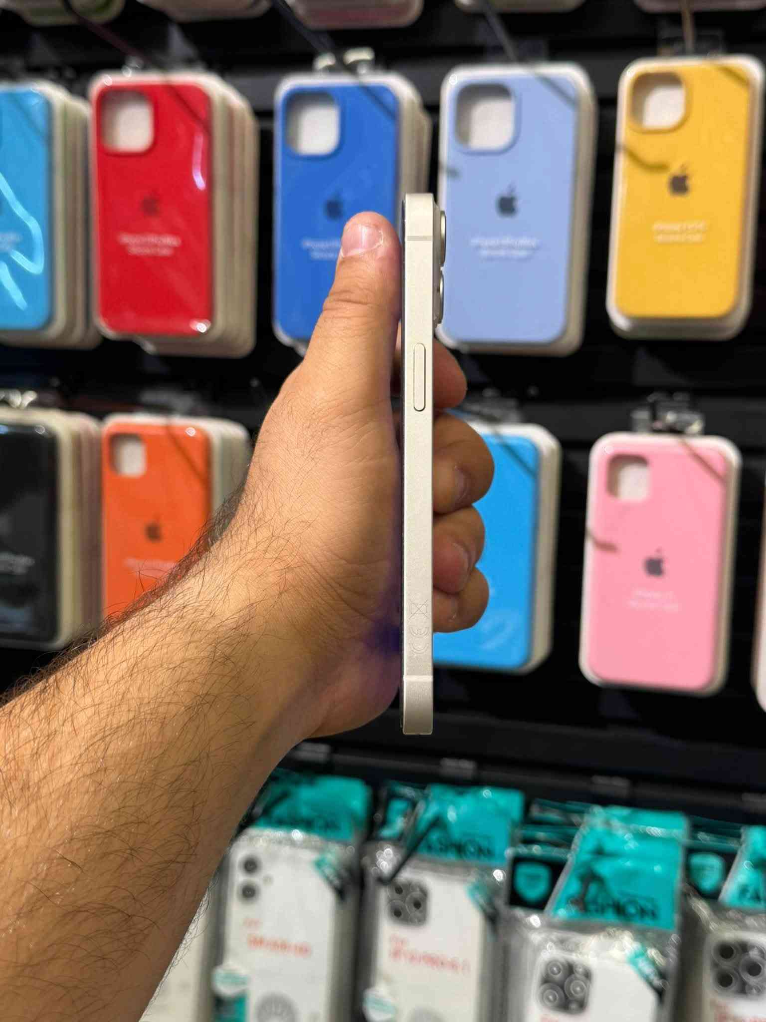 ✔️iPhone 14
ايفون 14 ابيض

ذاكره 128

بطاريه 78 شرط مامصعد ولا مفتوح 

نضافه الجهاز 99%‎ وتر بروف شرط كارتون الاصلي موجود

تك سيم 

نموذج m

موصل حي السكر  

توصيل ماعندي

السعر 485 الف

 ماداخل اي صيانه وضع شركه اذا ماحبيت تاخذ الاحسن منه

***********
