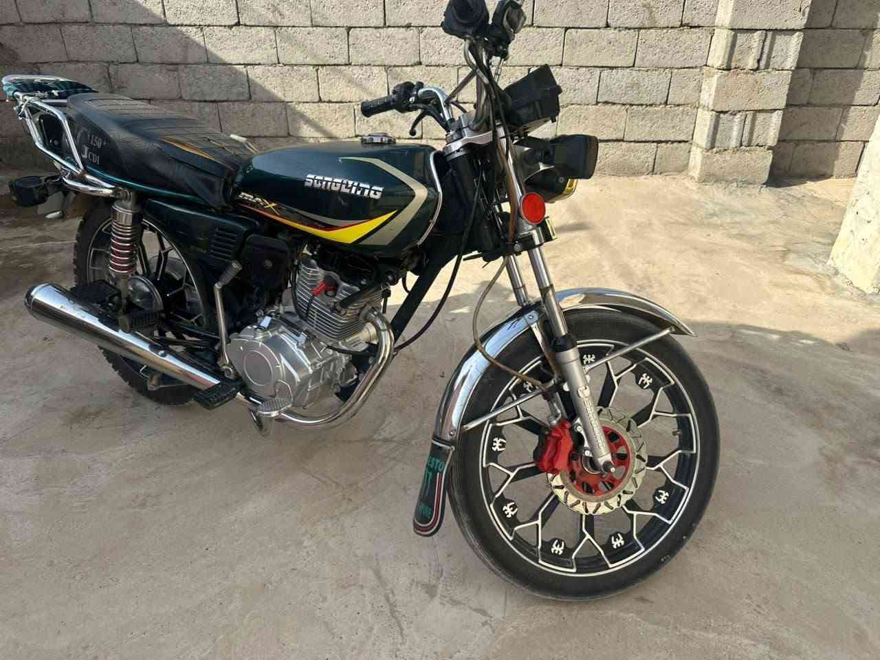 موطور سونك موديل 2024 بدون اوراق موطور نضيف كهربائيات كلها شغله السعر550 بيه مجال شويه
 الرقم ***********
