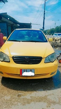 (BYD) 2011 كير عادي صفراء رقم بغداد جديد كير و مكينه قبل شهر مشدوده صد...