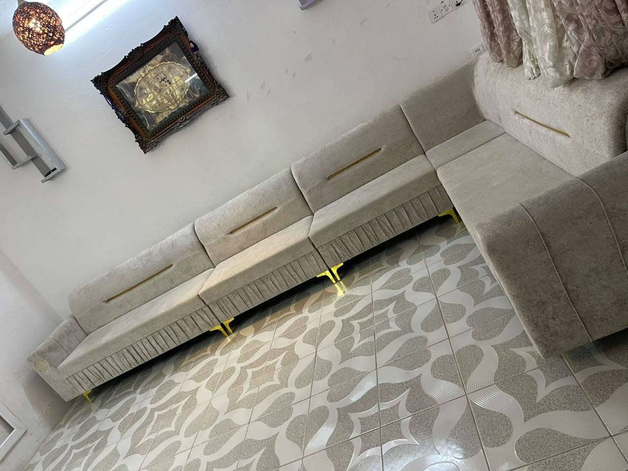 ديوان • تفصيل • ٧متر