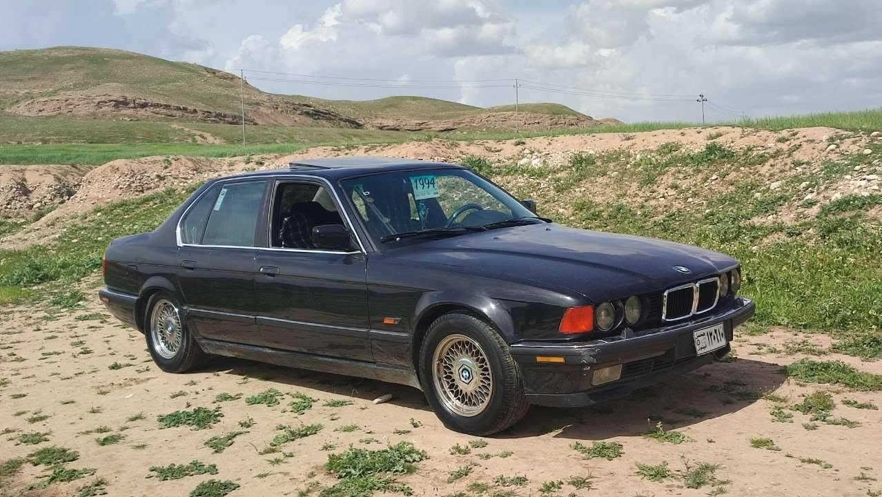 بي ام دبليو ٧٣٠ • موديل ١٩٩٤ • كەلار