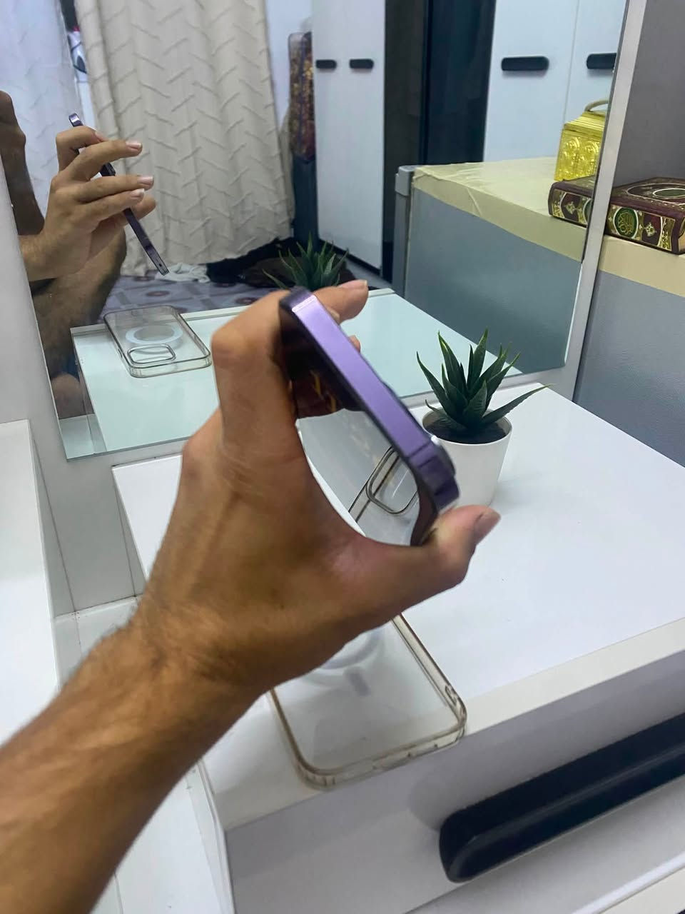 سلام وعليكم خوان 14برو ماكس كفاله عامه لون 🔥🔥بنفسجي مميز جهاز مال بيت ذ256 ب100 مبدل اصلييييييي وشاشه مابيهه ولا زلغ فقط ضهر مفطور يصلح ب30الف مكاني دوره او كراده 
سعر600 بي مجال حك الجيه
***********
