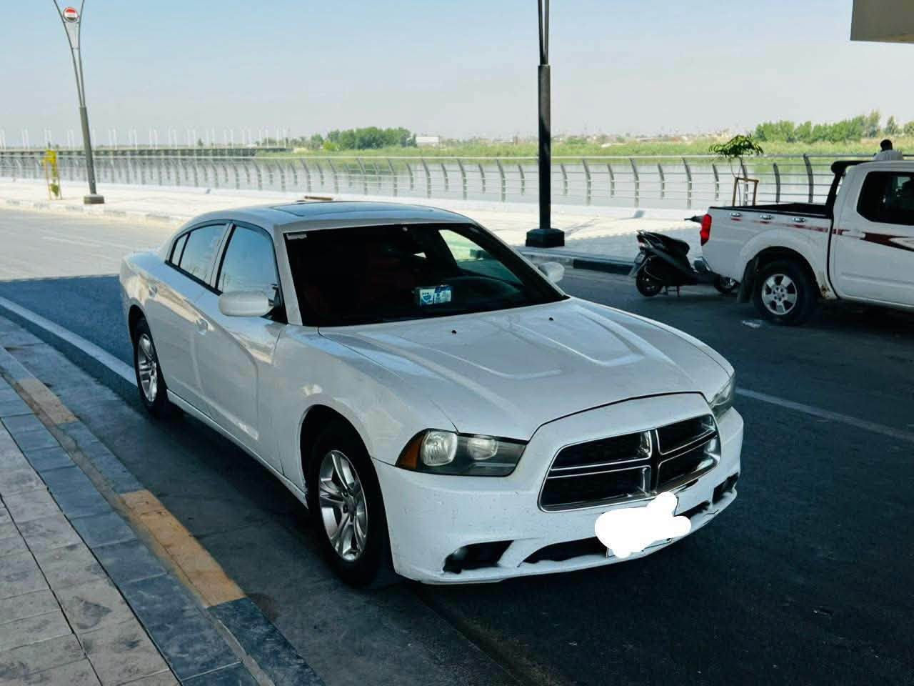 سلام وعليكم

جارجر 2013 السعر 115$

السياره فول مواصفات فتحه بالقماره شاشة جبيره كامره خلفيه كشنات جلد وكهربائي تبريد تدفيه بالكشنات مظخم صوت منظومه لايت ارضيه جلد  

خزن ميموري

تشغيل عن بعد

 تبريد وتدفئه

شفتات سترين 

مكينة حاويه مع راديتر جديد 

السياره كلش نضيفه وعليها ادامة حلوه

مبرمجه فتح سرعة ورون عداد260 كندي

ومبرمجه ع البانزين العادي 

رقم اربيل شمالي تحول وكاله حاضر

حادثها جاملق اوبنيد 

السعر  115$ عنوان العماره/ميسان   ‭***********‬  تصل وبيك خير وتدلل

