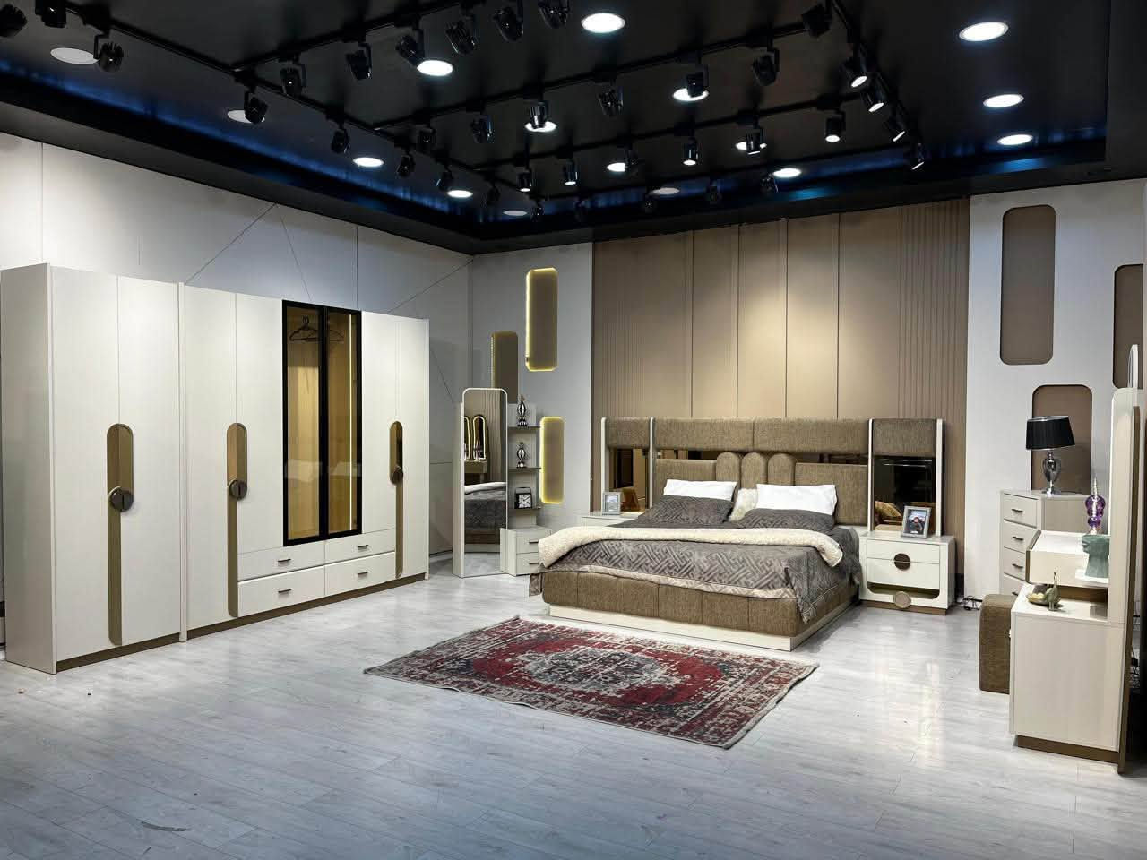 غرف نوم تركيه🇹🇷 

باشكال متنوعه😍😍

للحجز والاستفسار مراسلة الصفحة او الاتصال على الرقم ☎️📞
***********

نص مكتوب في الصور:
- Made with AI