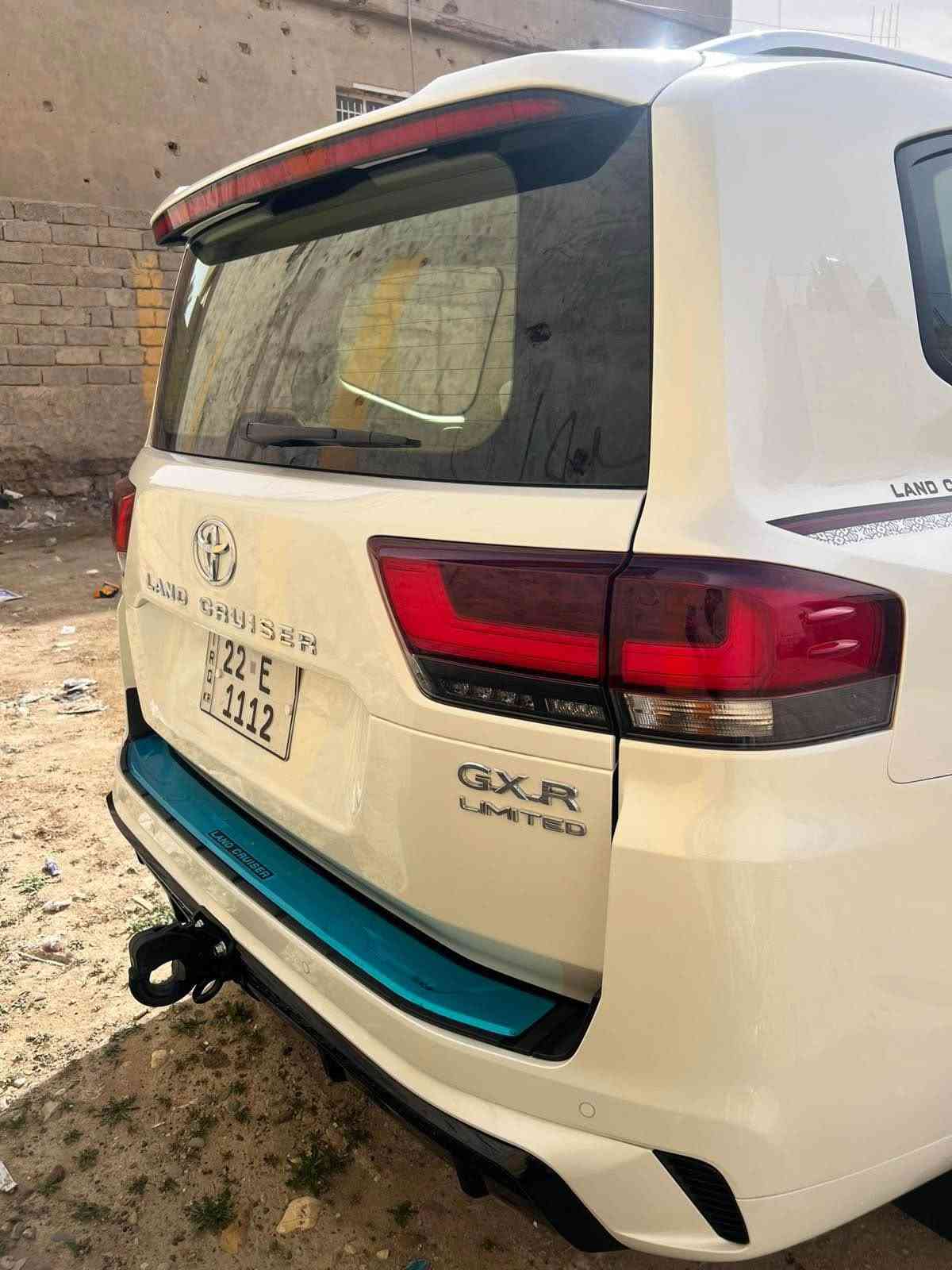 السلام عليكم لاندكروز بريم 
موديل  2025 
رقم اربيل مميز 
GXR LIMITED 
ماشيه 42 الف 
مكفوله كفاله عامه 
رادار امامي خلفي 
السياره فول مواصفات 
مكانها صلاح الدين تكريت  او بيجي 
للاستفسار اكثر ***********/*********** تكريت, عكار

نص مكتوب في الصور:
- مستشفى تكريت التعليمي
- تكريت, Iraq