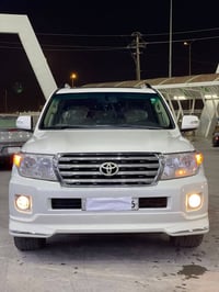 يالله ادوات ادوات ادوات لاندكروز 2011 محدث 2014  خليجي حاويه بدون كص و...