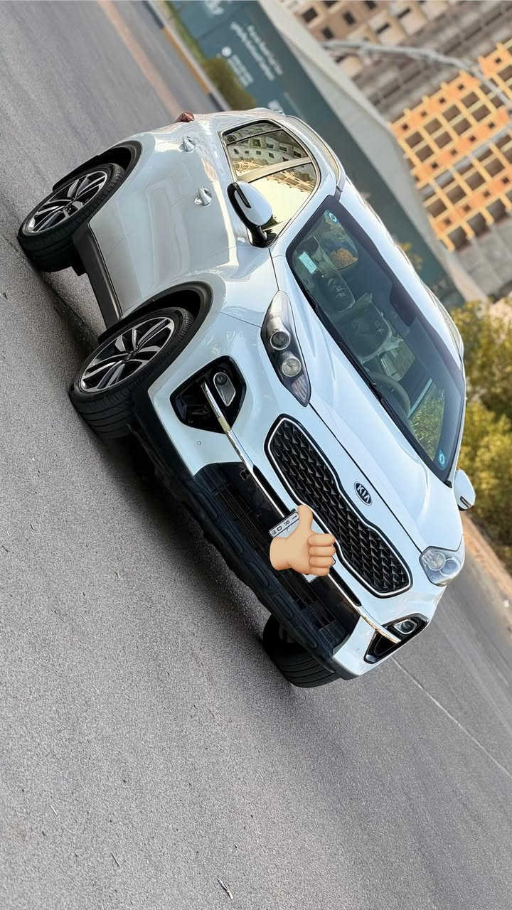 سلام عليكم 
كيا سبورتج خليجي  رقم بغداد 2020 
السعر 178
السياره جديده جديده احله من الصور 
مكينه 2000 دوش
كامره خلفيه 
حساس امام وخلفي  
سويج عدد 2
ماشيه 81
كير مكينه مكفولات 
تخم تاير  جديد
صدر جديد
تبريد جديد
وسنويه باسمي 
تحكم ستيرن 
انضمه قياده 
اوتو بارك 
مري شفط
السياره جاهزه على آخر حبايه بدون نقص
ملاحضه السياره مكفوله كفاله عامه من الصبغ والتبديل 
عدا بارد مكانين صغار  +كارت تكحيل  دعاميه امام 

‎رقم الهاتف ***********
مكاني بغداد حي الاعلام
